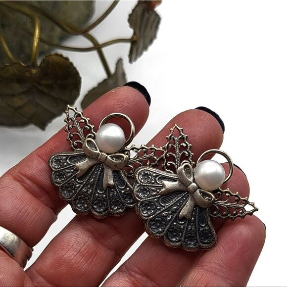 "5/$25" Silvertone Faux Pearl Angel Post Earrings - Picture 5 of 5
